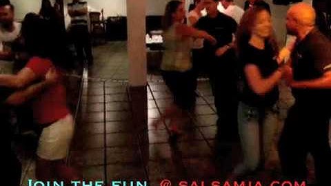 Salsa Mia  www.salsamia.com