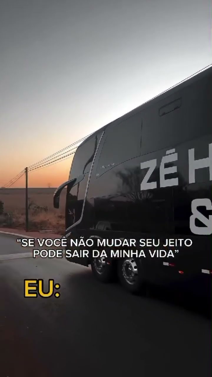 Eu no meu dia menos desapegado ???#DaPlayNaPlaylist #UmaEstranha