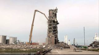 High Reach Demolition Excavator