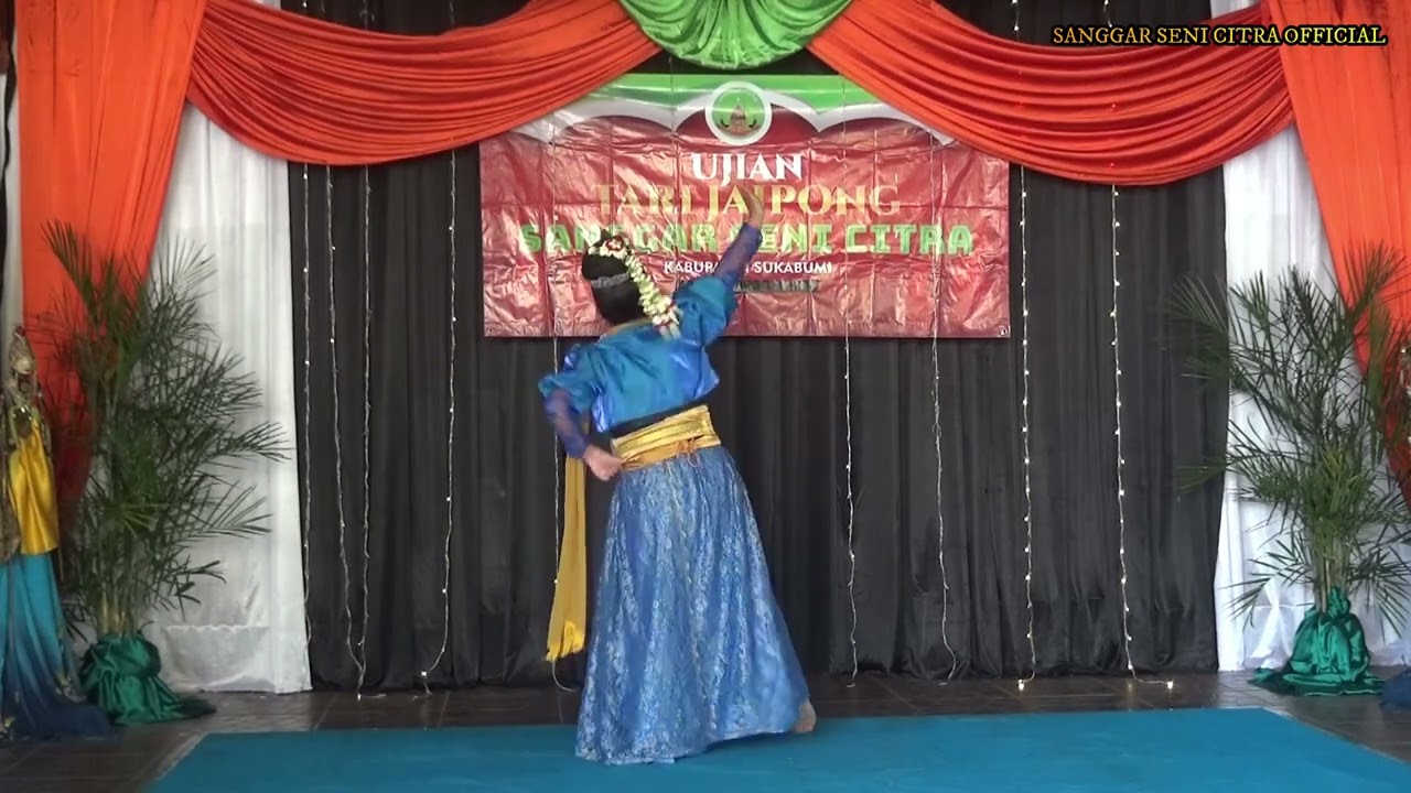 LI SHU HEI MEMEY KEMBANG TANJUNG EVALUASI TARI JAIPONG DASAR 1