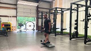 Offset Single Leg Partial Squat