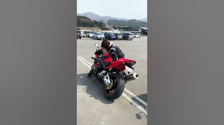 チビによる大型バイク引き起こし #shorts