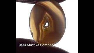 Batu Mustika Combong Putih Kristal