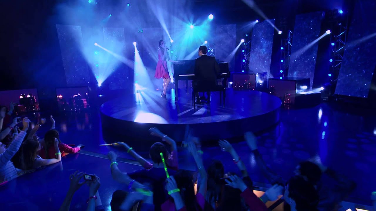 Disney Channel España | Videoclip Martina Stoessel - Soy Mi Mejor Momento (Violetta)