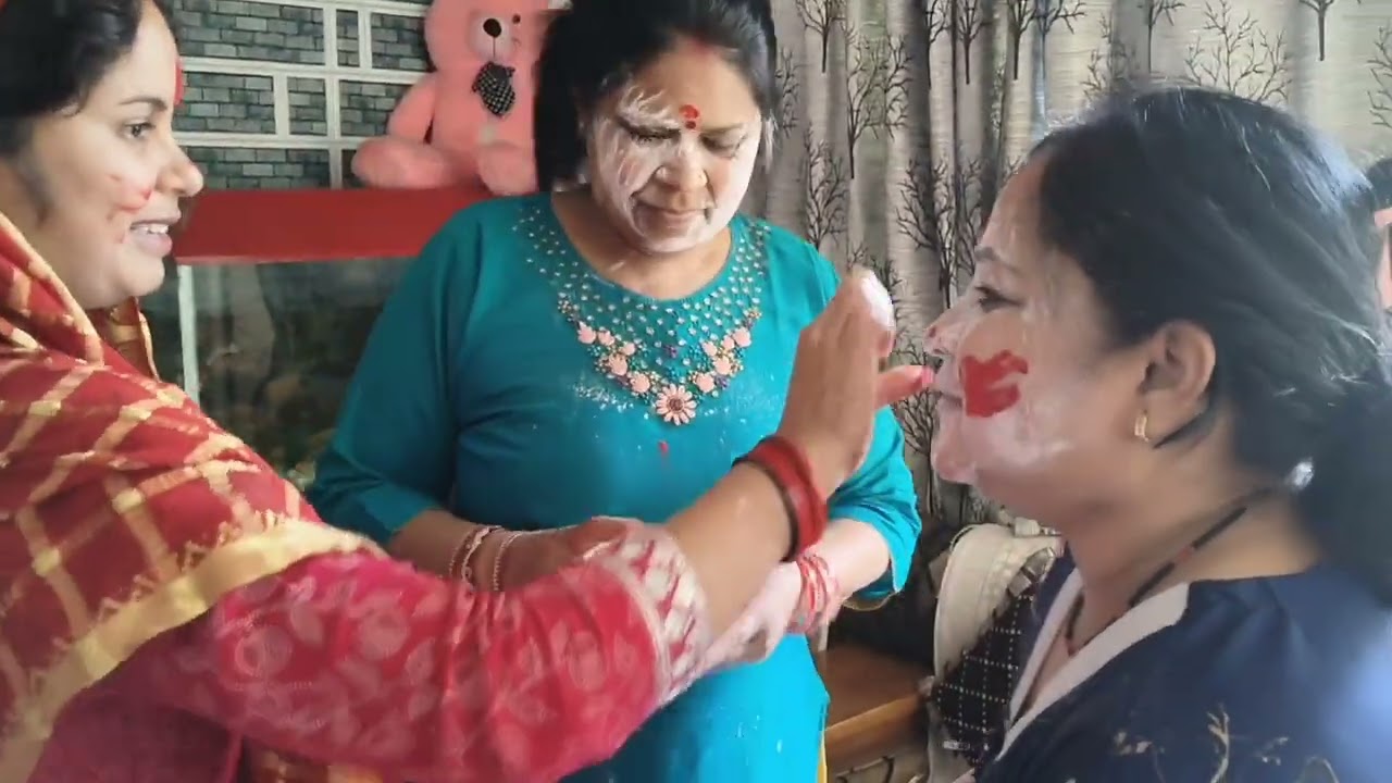 Holi ke din Masti kiye sb 🥰🥰🥰