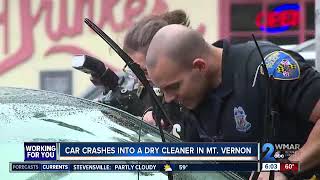 Car crashes into a dry cleaner in Mount Vernon