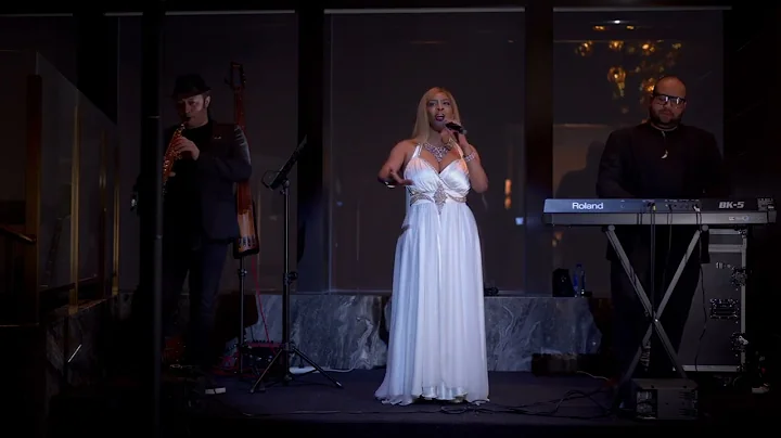 Micki Murphy Sings at Conrad - Gallery Bar Shenyang
