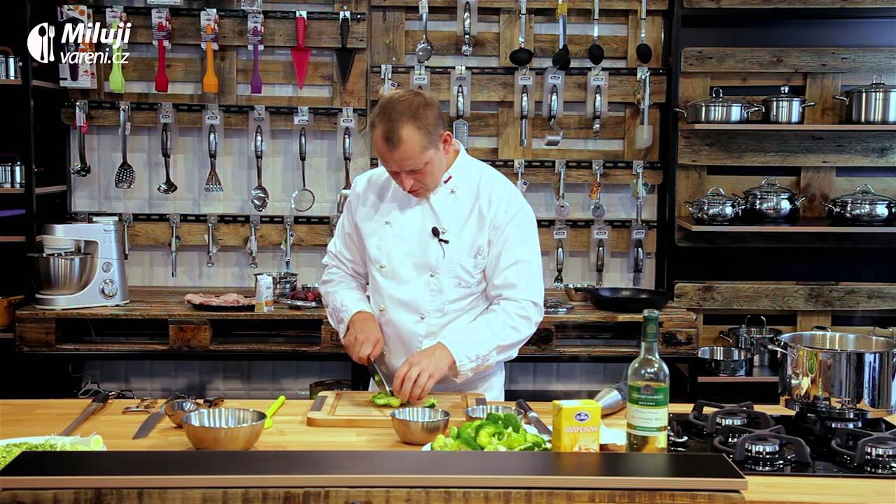 MilujiVareni.cz: Radek Šubrt - Krémová brokolicová polévka