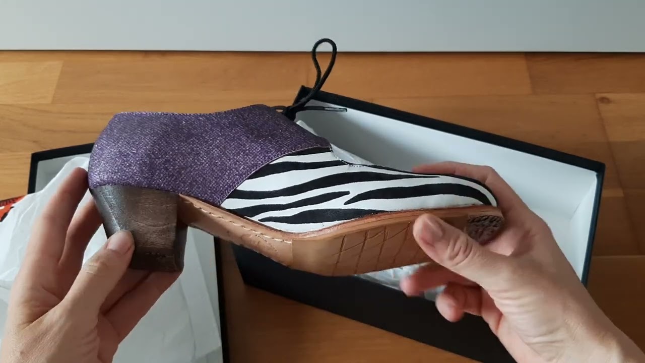 Unboxing flamenco shoes Luna flamenca: Lazo partido zebra leather