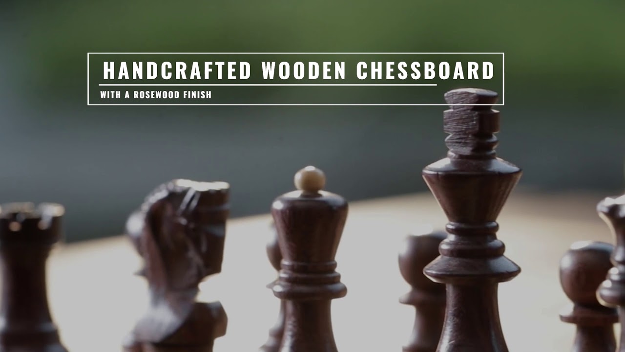 Smart chessboard straight out of 'Harry Potter' moves its pieces