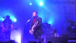 Manic Street Preachers - 'Walk Me to the Bridge' (Live at Paradiso, Amsterdam, May 26th 2014)