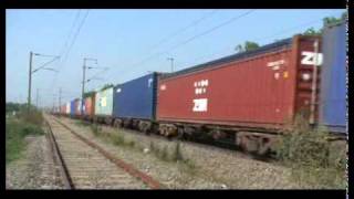 TWIN BRC WAG5 EFFORTLESSLY SPEEDING AT 95-100KPH WITH CONCOR RAKE AT UDVADA