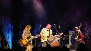 Bob Weir and Margo Price "Me and Bobby McGee" at Ryman in Nashville 11/5/18