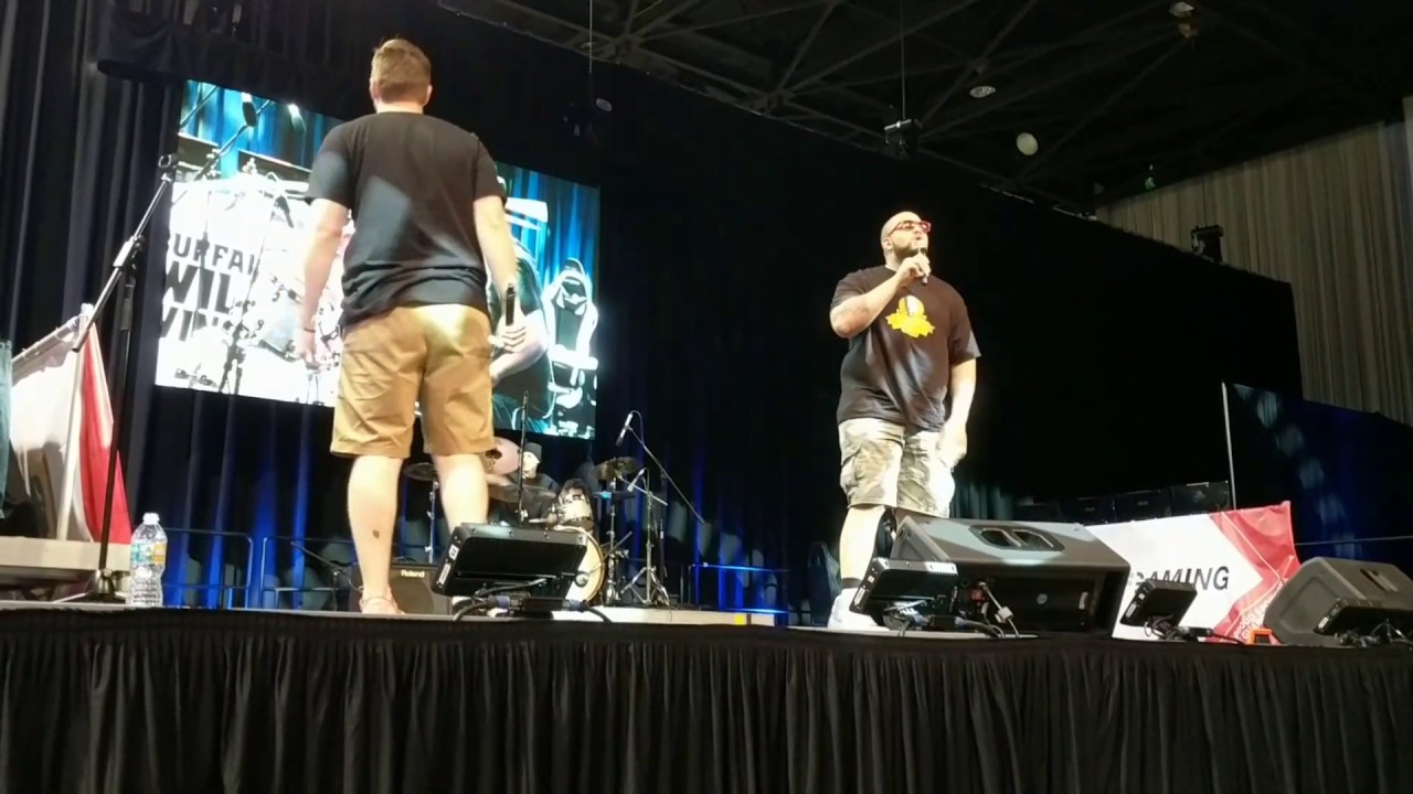 Bones and daddyphatsnaps at guardiancon