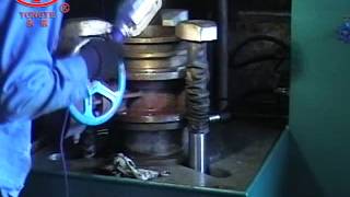 Hydraulic butterfly valve test
