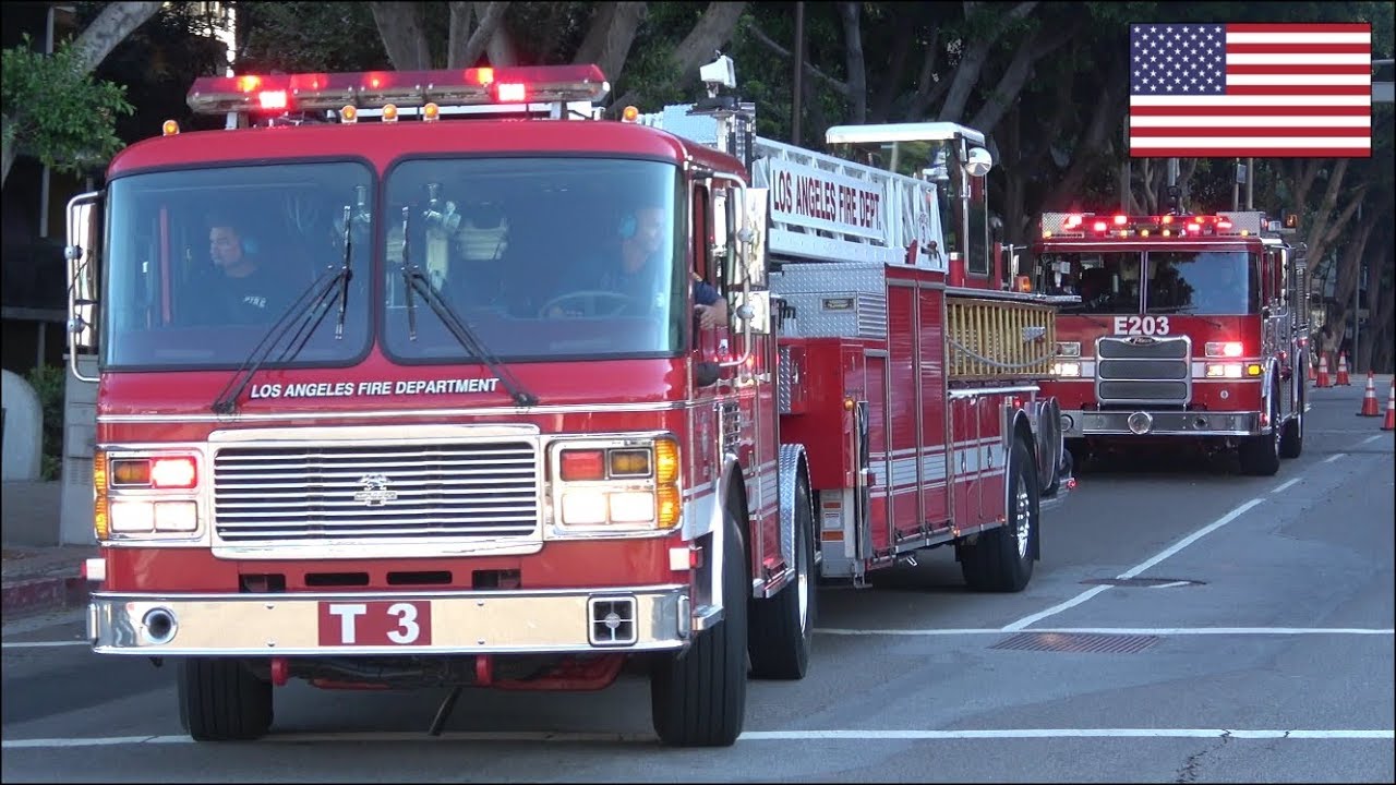 Fire trucks responding with air horn LAFD Tiller Truck & Engine YouTube