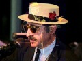 Capture de la vidéo Leon Redbone- Ain't Misbehaving (I'm Savin' My Love For You)