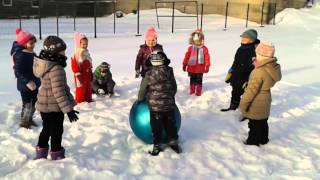 eTwinning project ,,Winter outdoor games" (Lithuania ball and snow) screenshot 1