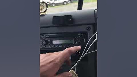 How to pair your Bluetooth radio 2014 freightliner cascadia