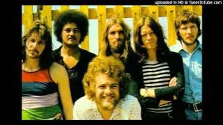 Download lagu Stealers Wheel - Stuck In The Middle With you (DMC Remix by Rod Layman May 2007)