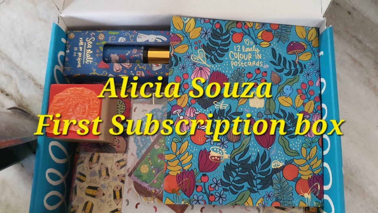Alicia Souza First Subscription Box!
