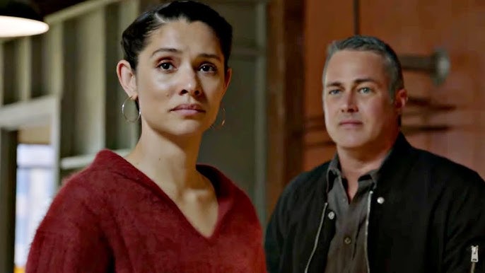 Chicago Fire Finale: Stella's “Mom ” Moment Leaves Fans in Tears | S13E22  Recap - YouTube