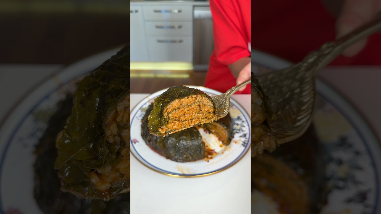 Buna bir isim verseniz ne olurdu? What would you name this? 😋✨ #busezeynep #sarma