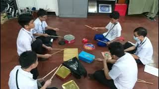 Teaching Rhythmic Improvisation using improvised instruments