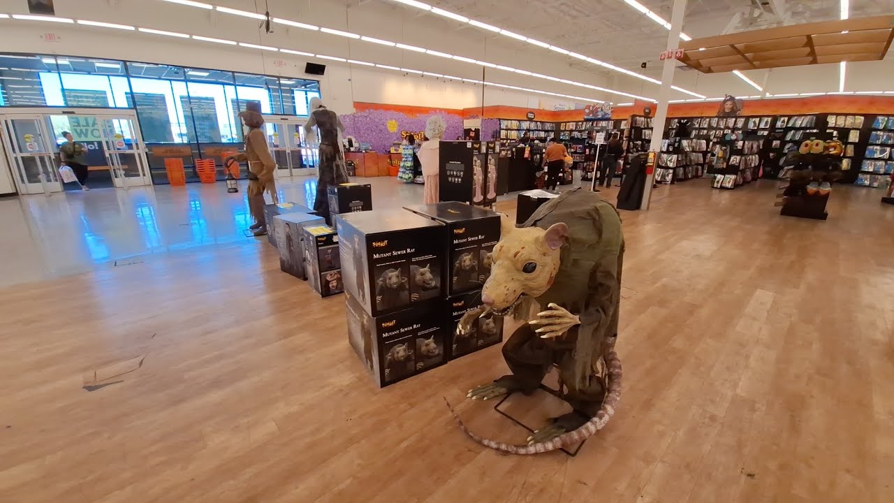 Spirit Halloween 2025 Store Tour #35 Abandoned Big Lots (Ахватуки, Аризона)