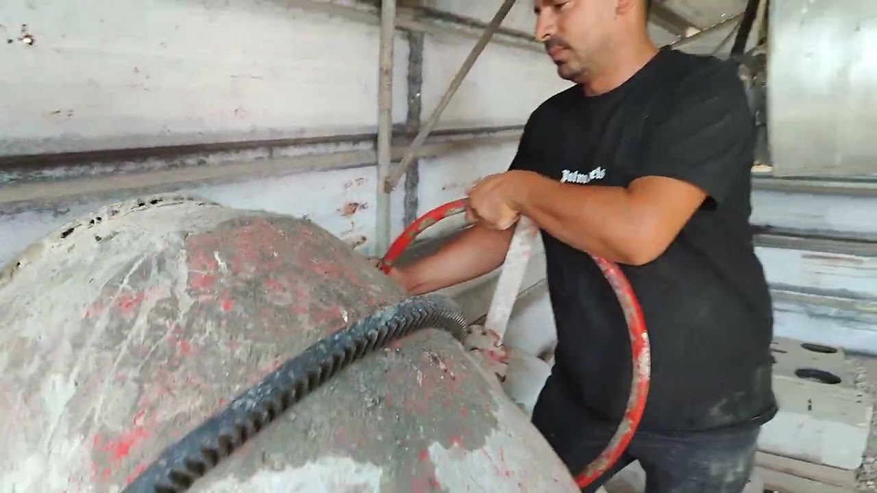 #الأزولا_علف_دجاج ،إستخدام الأزولا في عليقة الدجاج البلدي و الفيومي.زيارة لمزرعة.