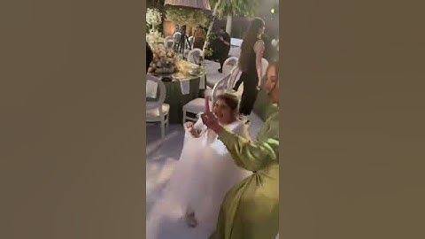 خطوبة شيرين واوسي 🥰🤍 شوفوا ساره ترقص مع ميلا😂🥰#اكسبلور #fyp