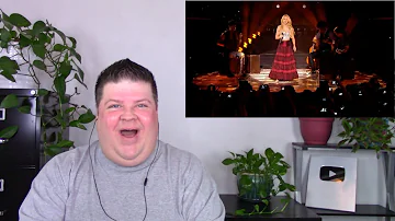 Voice Teacher Reacts to Shakira - Nothing Else Matters & Despedida