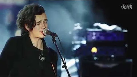 The 1975 // R O B B E R S // LIVE from Guitar Center Sessions