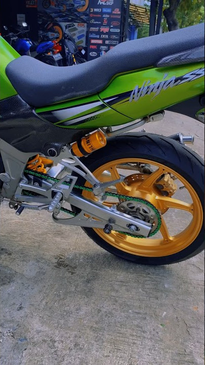 2 tak menolak tua, berani melawan jaman #2tak #ohlins #2stroke #ninja #ninjar150