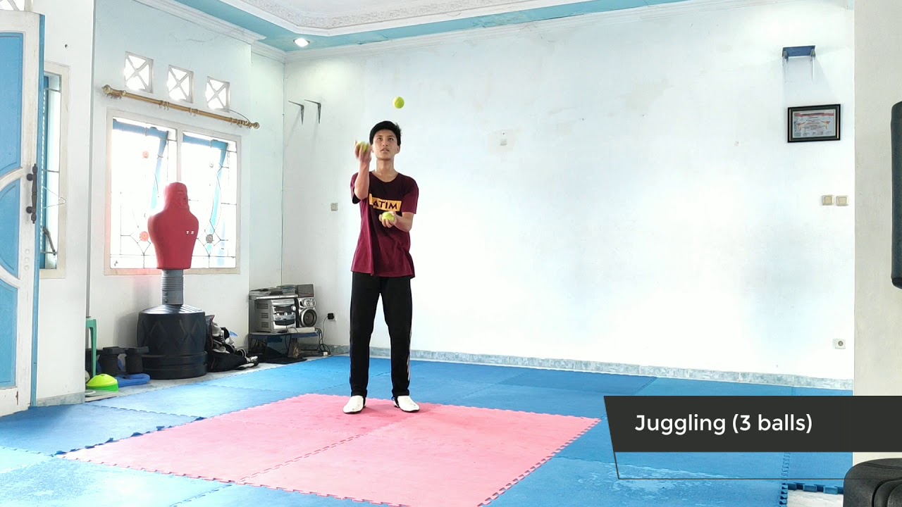 Juggling 3 Balls YouTube