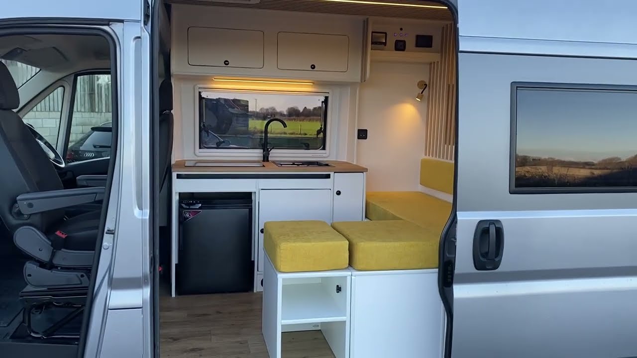 Bespoke build ! From a sketch to a beautiful campervan