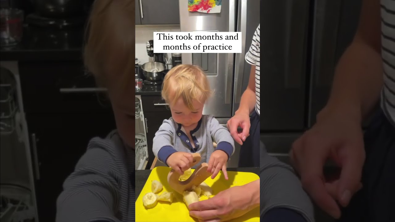 1 Year Old Knife Progression Montessori At Home Montessoritoddler Cookingwithkids