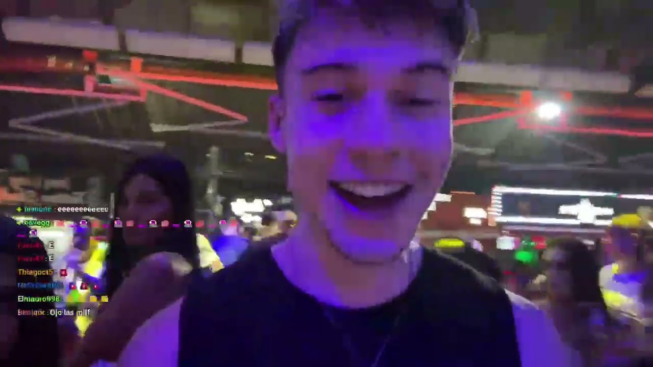 IRL BOLICHE en TAILANDIA | Conseguimos MINITA