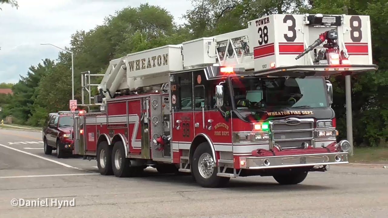 Wheaton Fire Dept Tower 38 and Battalion 38 Responding