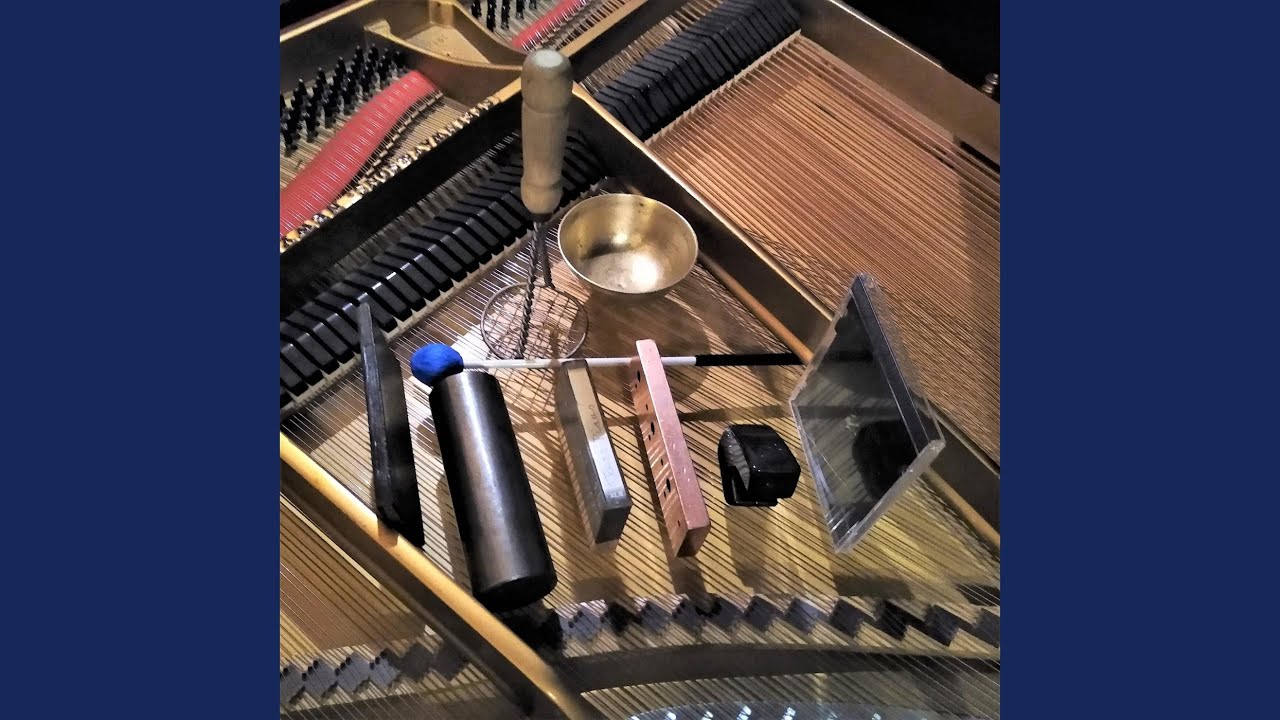 在 YouTube 上觀看「Mallets」 在 YouTube 上觀看「Mallets」