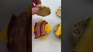 What Brand has the Best English Muffin?? Bays vs Thomas #shorts