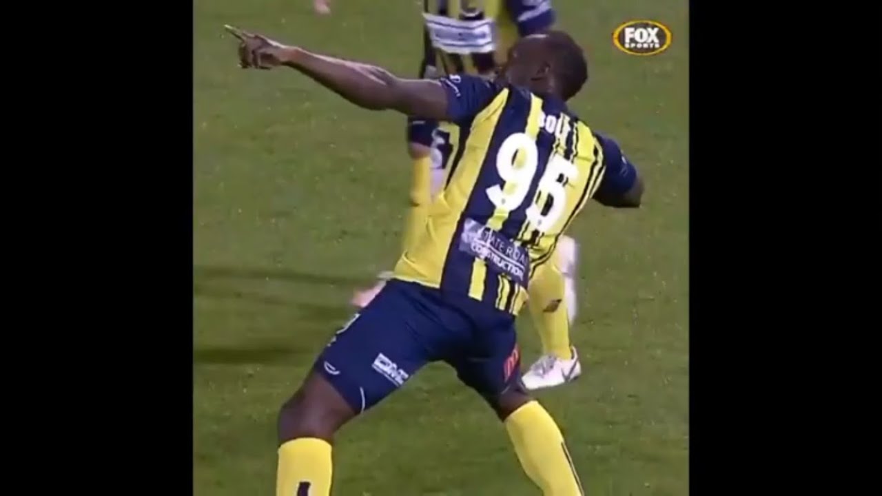 Usain Bolt Scores First Professional Goal for Central Coast Mariners