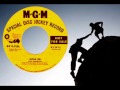 Ron hargrave  hold me 1957 nice vocal with doowopish backing