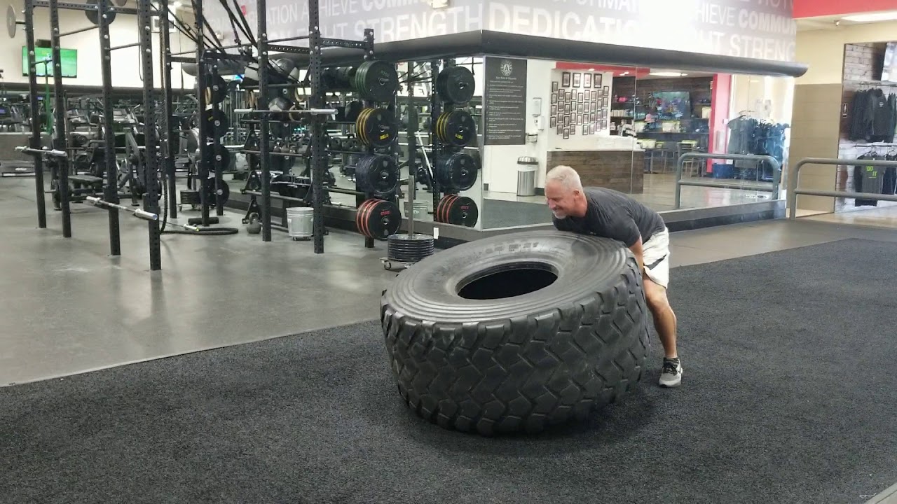 Afterburn Fitness South Bay Tire Flip (Mark)
