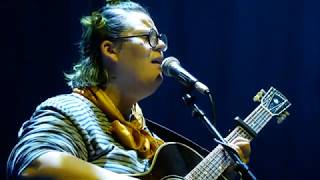 Safia Nolin - Lesbian Break-Up Song @La Cigale (Paris), 28 Fév. 2019