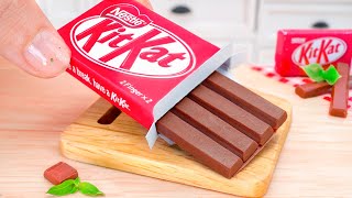 🍫 SWEET Miniature KITKAT Cake Decorating 🍫Satisfying Tiny Kitkat Chocolate Cake Recipe - Mini Yummy