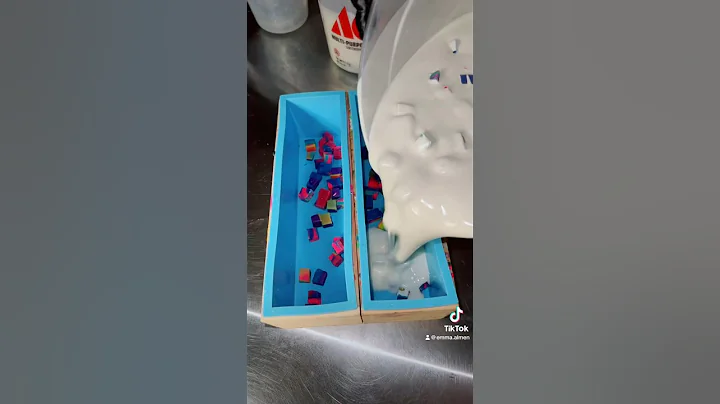 WASTE OF TIME SOAP #soapmaking #confettisoap #cpsoapmaking #soapmaker #soap #soaps #soaping