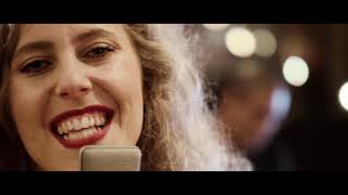 Carole Avrile Toi Clip Officiel | Top Latest French Songs | Best French Pop Song.
