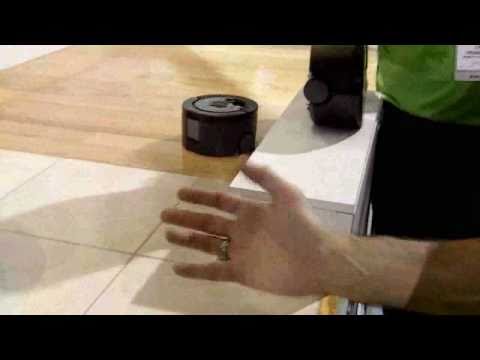 CES 2011: iRobot Scooba 230