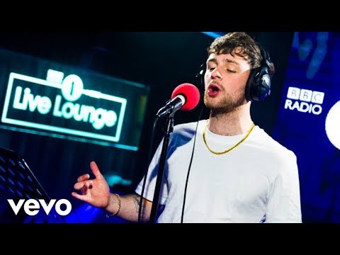 Tom Grennan - God Is A Woman (Ariana Grande) in the Live Lounge